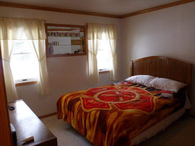405 Twin Oaks Dr, Middlebury, IN 46540 photo 12
