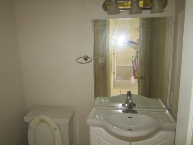 10405 Lindwood Ct, Osceola, IN 46561 photo 3