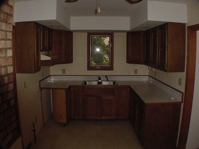 16650 Barton St, Granger, IN 46530 photo 3
