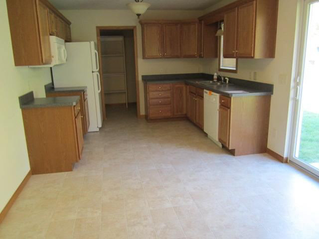 2411 Tulip Blvd, Goshen, IN 46526 photo 7