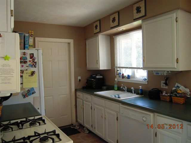 1310 Northwood Dr, Nappanee, IN 46550 photo 6