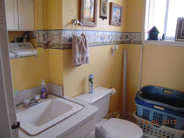 1310 Northwood Dr, Nappanee, IN 46550 photo 14