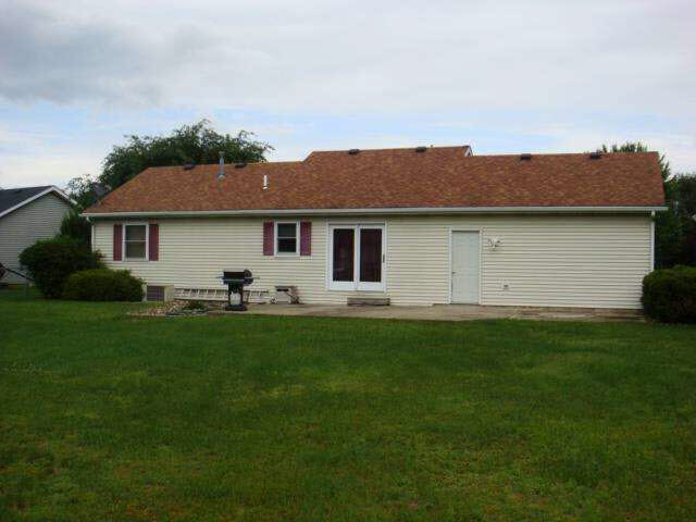 58869 Chelsielee Ct, Elkhart, IN 46516 photo 2