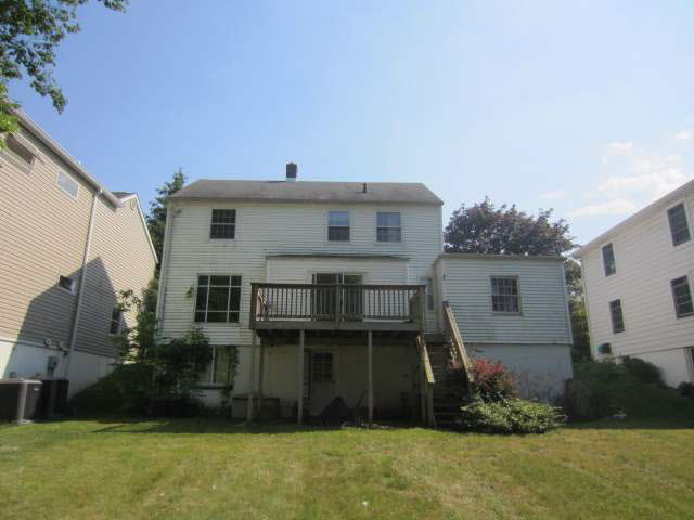 2012 Linden Ave, Mishawaka, IN 46544 photo 3