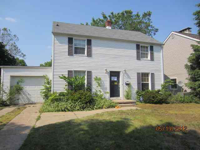 2012 Linden Ave, Mishawaka, IN 46544 photo 1