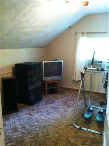 467 E Marion St, Nappanee, IN 46550 photo 17