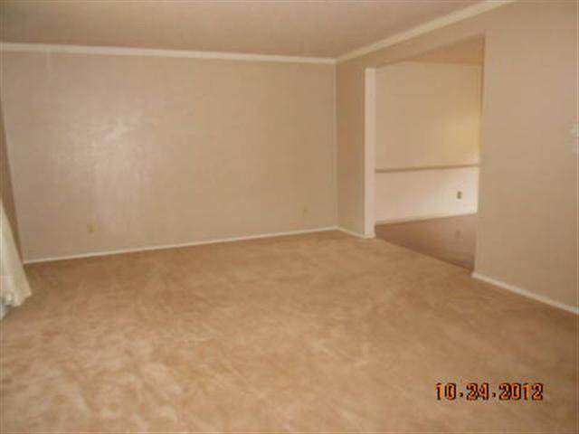 17675 Cobblestone Ct, South Bend, IN 46635 photo 2
