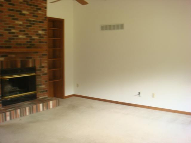 50645 E Park Ln, Granger, IN 46530 photo 4
