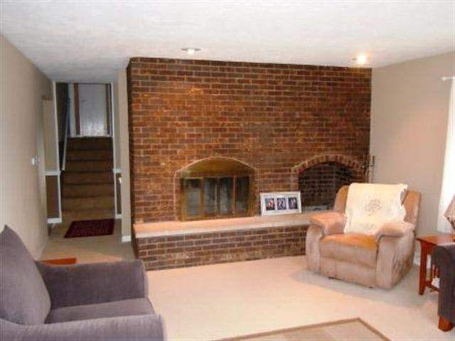 908 Player Dr, Goshen, IN 46528 photo 5
