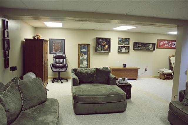 30418 Britt Ave, Elkhart, IN 46514 photo 16