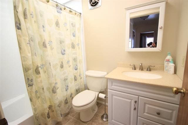 1517 Dogwood Dr, Elkhart, IN 46514 photo 13