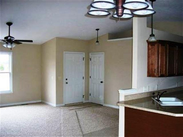 1634 Harvest Dr, Goshen, IN 46526 photo 5