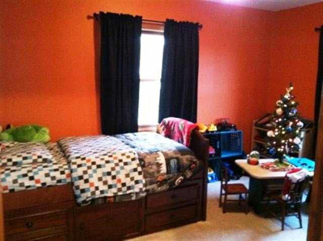 507 S Madison St, Nappanee, IN 46550 photo 4