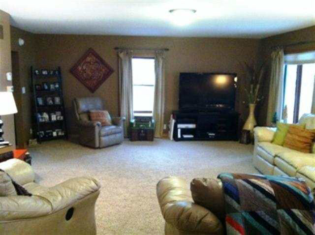 507 S Madison St, Nappanee, IN 46550 photo 11