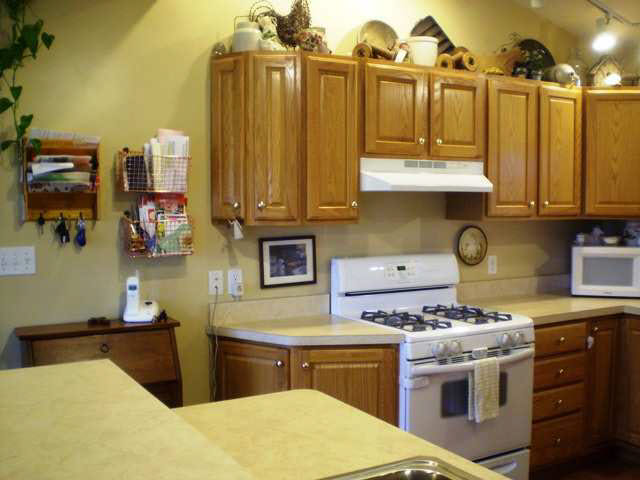 19321 Yoder Dr, Goshen, IN 46528 photo 8