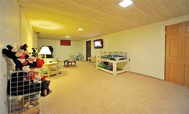 1721 Canterbury Dr, Elkhart, IN 46514 photo 26