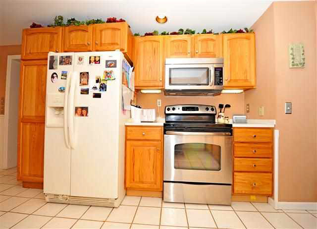 1721 Canterbury Dr, Elkhart, IN 46514 photo 11