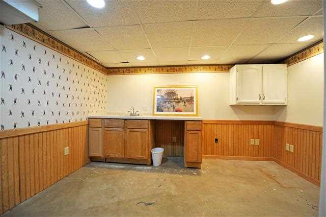 1721 Canterbury Dr, Elkhart, IN 46514 photo 28