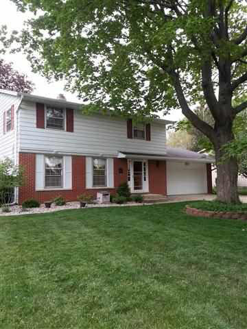 1721 Canterbury Dr, Elkhart, IN 46514 photo 1