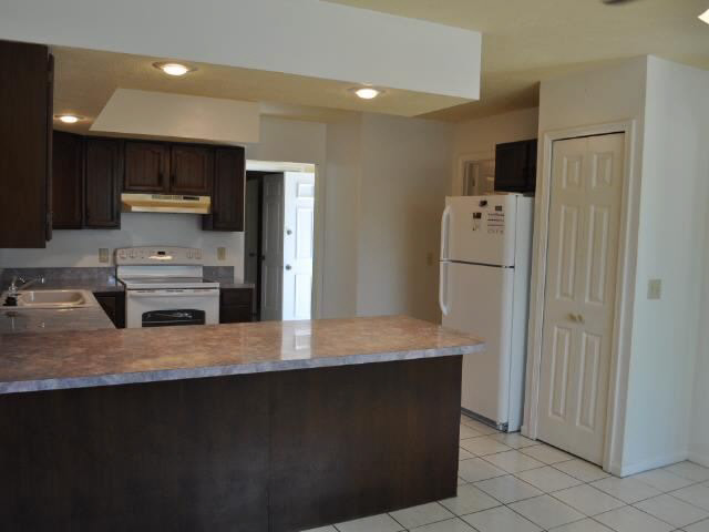 11151 Edison Rd, Osceola, IN 46561 photo 4