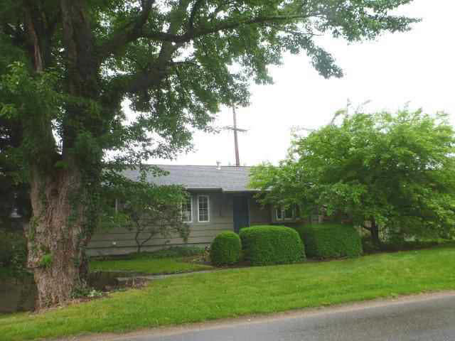 211 Bristol Ave, Middlebury, IN 46540 photo 2