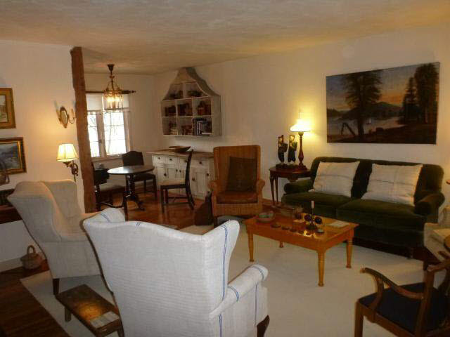 211 Bristol Ave, Middlebury, IN 46540 photo 9