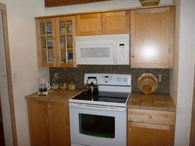 211 Bristol Ave, Middlebury, IN 46540 photo 14
