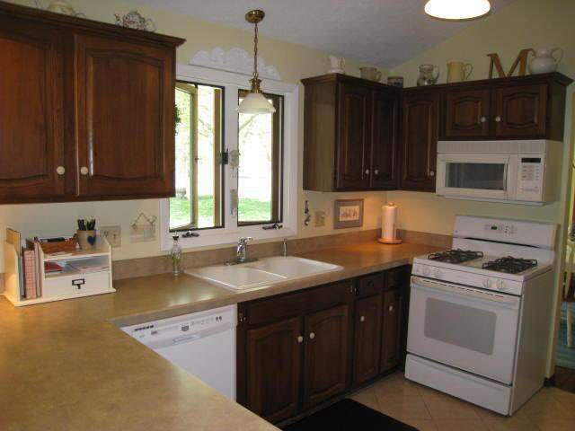 28841 Country Ln, Elkhart, IN 46514 photo 5