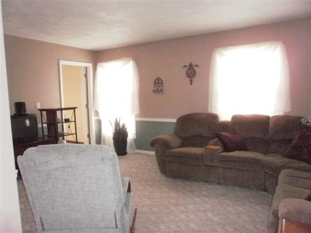 2309 Bashor Rd, Goshen, IN 46526 photo 9