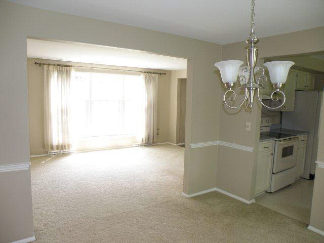 22591 Briarhill Dr, Goshen, IN 46528 photo 5