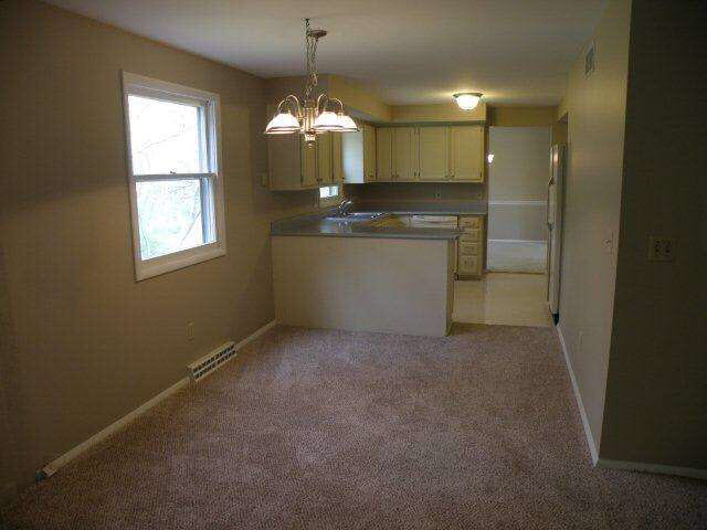 22591 Briarhill Dr, Goshen, IN 46528 photo 11