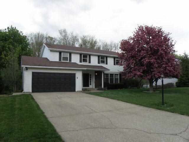 22591 Briarhill Dr, Goshen, IN 46528 photo 1