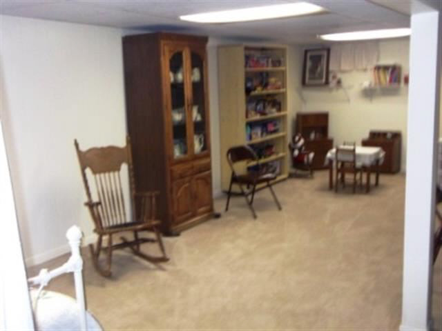 1103 E Marion St, Nappanee, IN 46550 photo 22