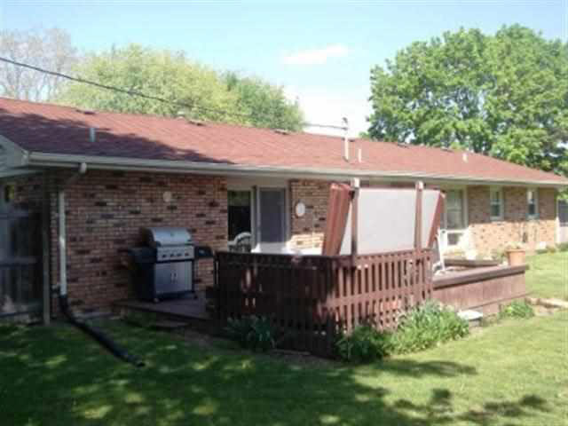 1103 E Marion St, Nappanee, IN 46550 photo 18