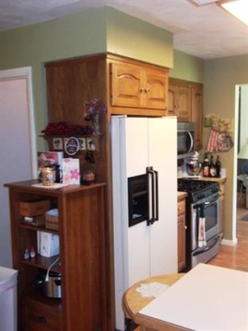 1103 E Marion St, Nappanee, IN 46550 photo 16