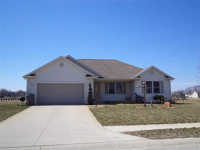 58751 Scarborough Ln, Goshen, IN 46528 photo 1
