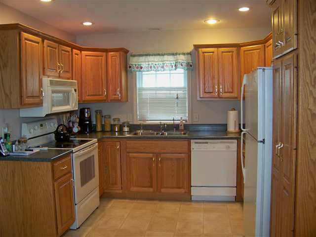 1430 Canterbury Ct, Goshen, IN 46526 photo 8