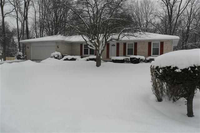 3521 Briarwood Dr, Elkhart, IN 46514 photo 1