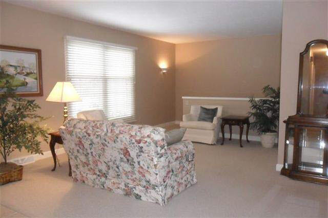 3521 Briarwood Dr, Elkhart, IN 46514 photo 2