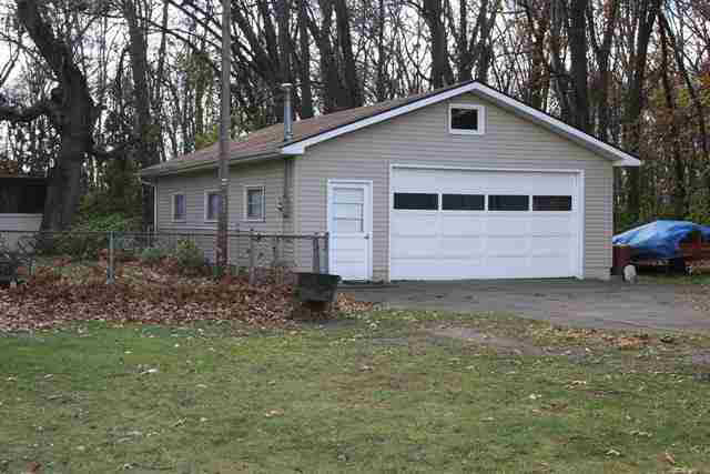 25028 Shawn Dr, Elkhart, IN 46514 photo 3