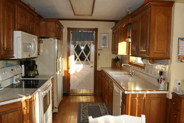 25028 Shawn Dr, Elkhart, IN 46514 photo 5