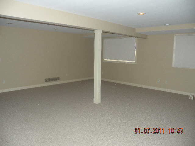 2023 Stratford Ct, Goshen, IN 46526 photo 7