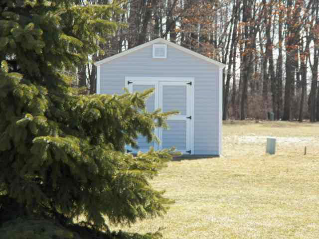 973 Spring Hill Ct, Middlebury, IN 46540 photo 2