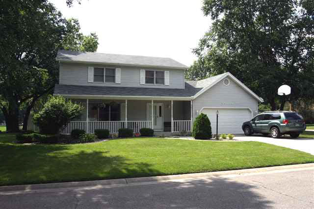 55689 Jefferson Knolls Dr, Osceola, IN 46561 photo 1