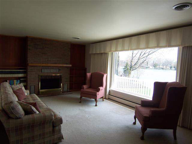 55834 Riverview Manor Dr, Elkhart, IN 46514 photo 5