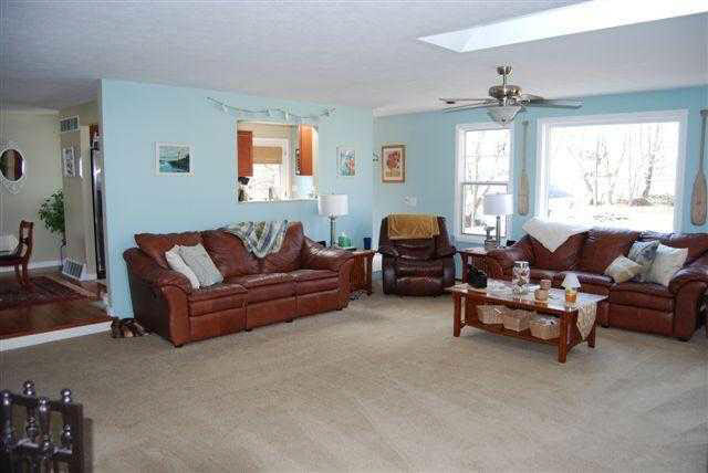 22371 Briarhill Dr, Goshen, IN 46528 photo 5
