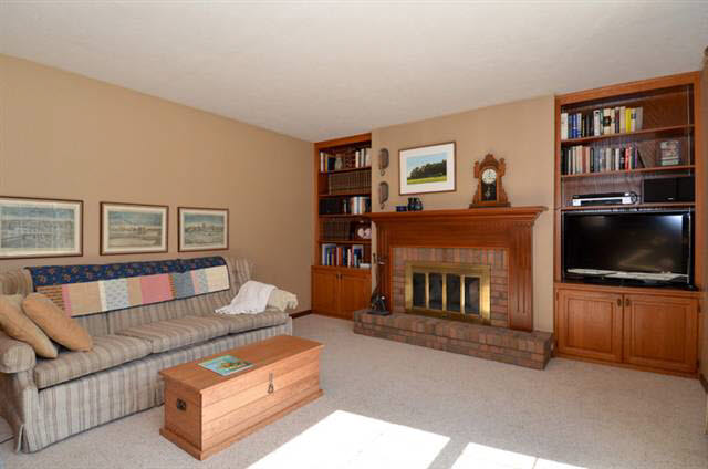 24118 Coral Ln, Elkhart, IN 46516 photo 10