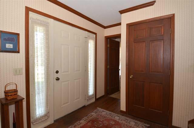 24118 Coral Ln, Elkhart, IN 46516 photo 17