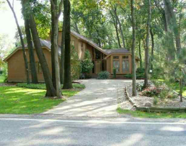 10446 Anderson, Granger, IN 46530 photo 1