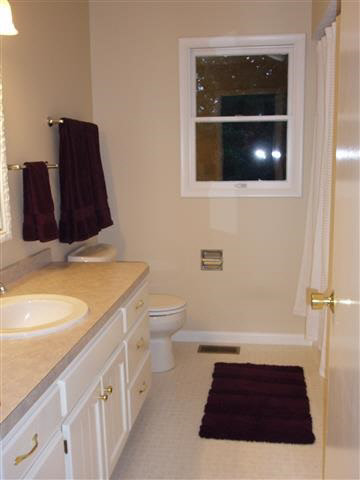 103 Southern Cross Dr, Middlebury, IN 46540 photo 17